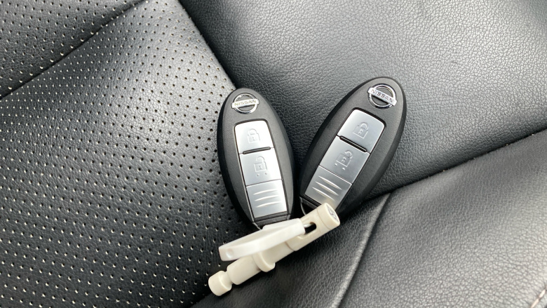 Nissan Juke 1.6 [112] Tekna 5dr [Bose] Petrol Hatchback